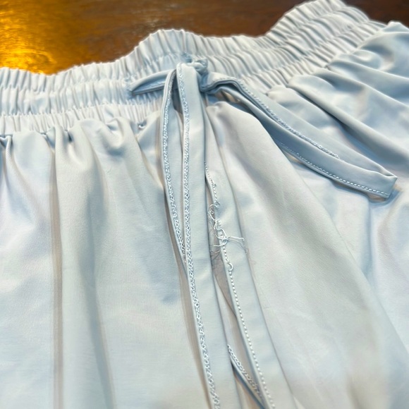 💙Altar’d State Flowy Shorts! Light blue!💙 - Picture 2 of 8